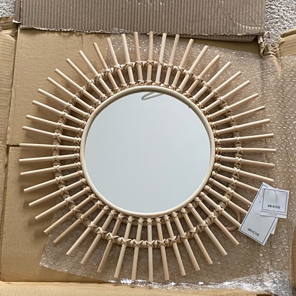 H&M Home Large Rattan Framed Mirror - Picture 2 of 6